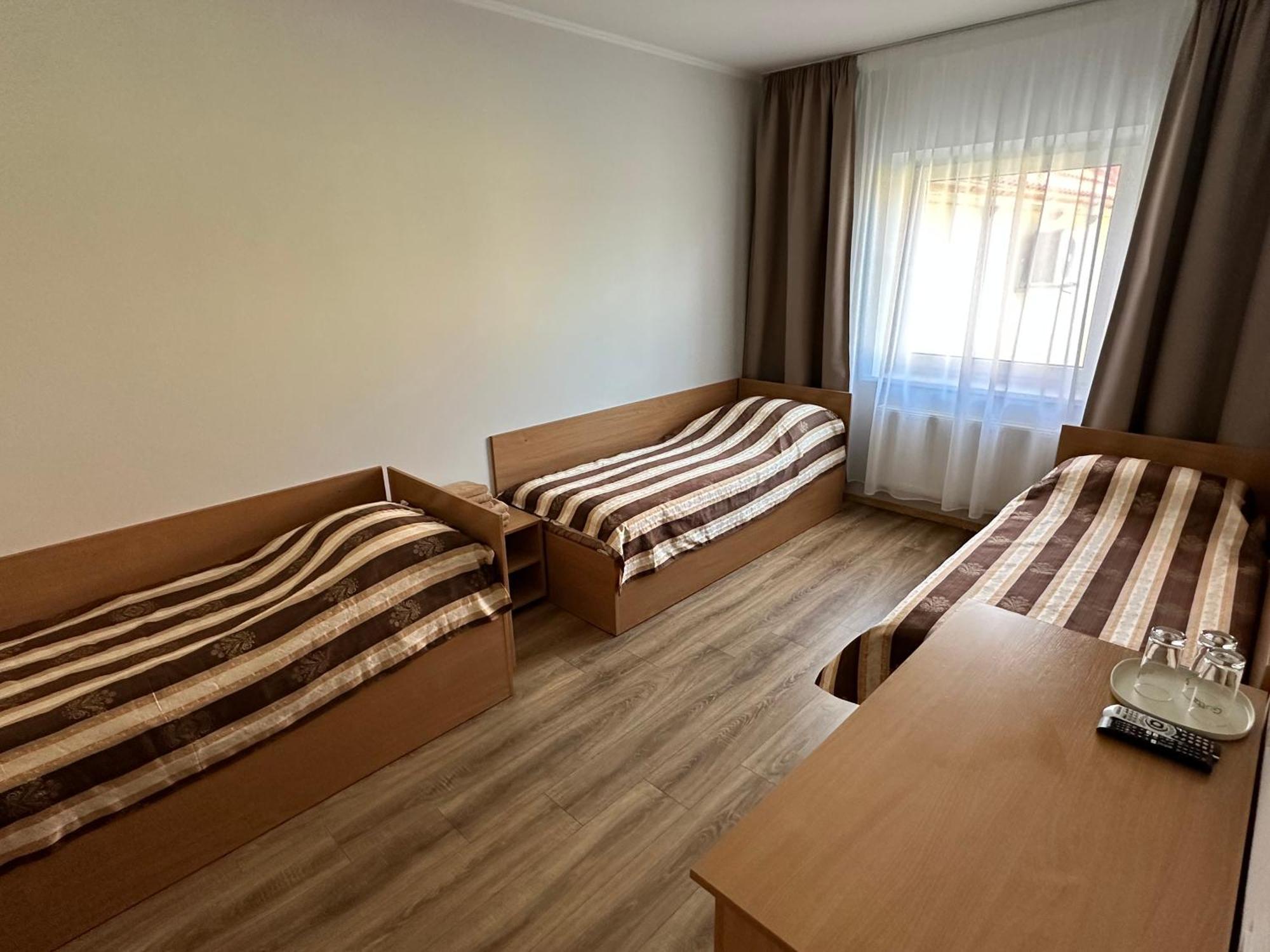 Armenia Motel Garliava Bagian luar foto